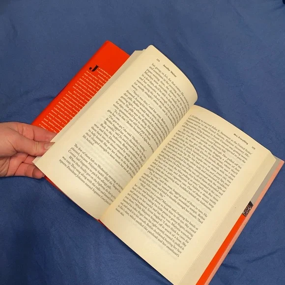 Mrs. Everything - By Jennifer Weiner - Picture 3 of 3